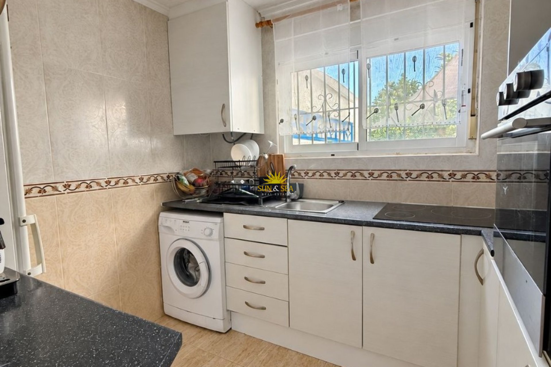 Resale - Ground Floor - Torrevieja - Torretas