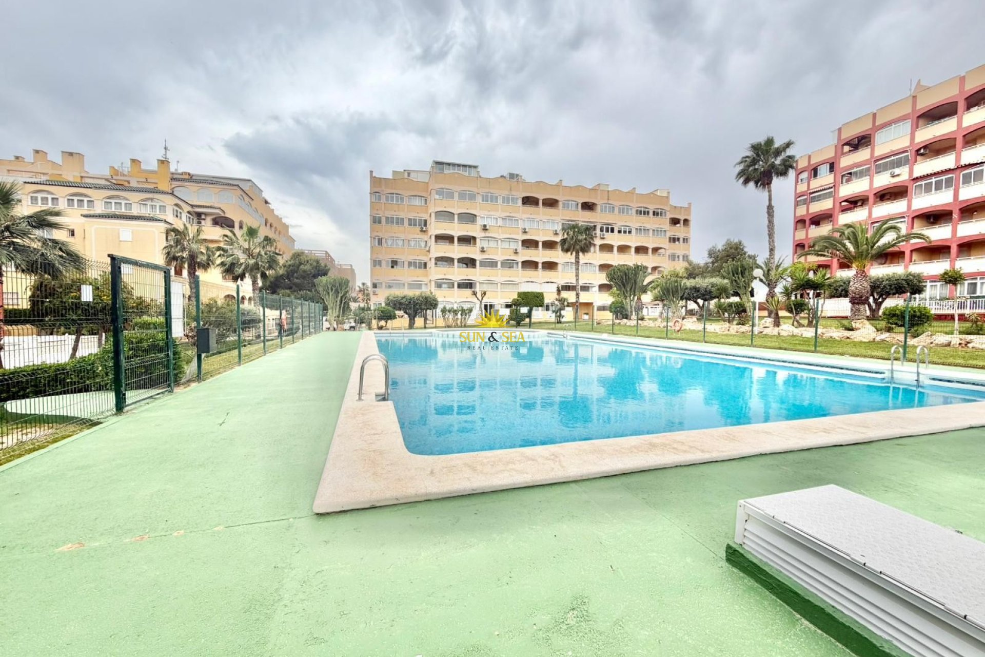 Resale - Ground Floor - Torrevieja - torrevieja