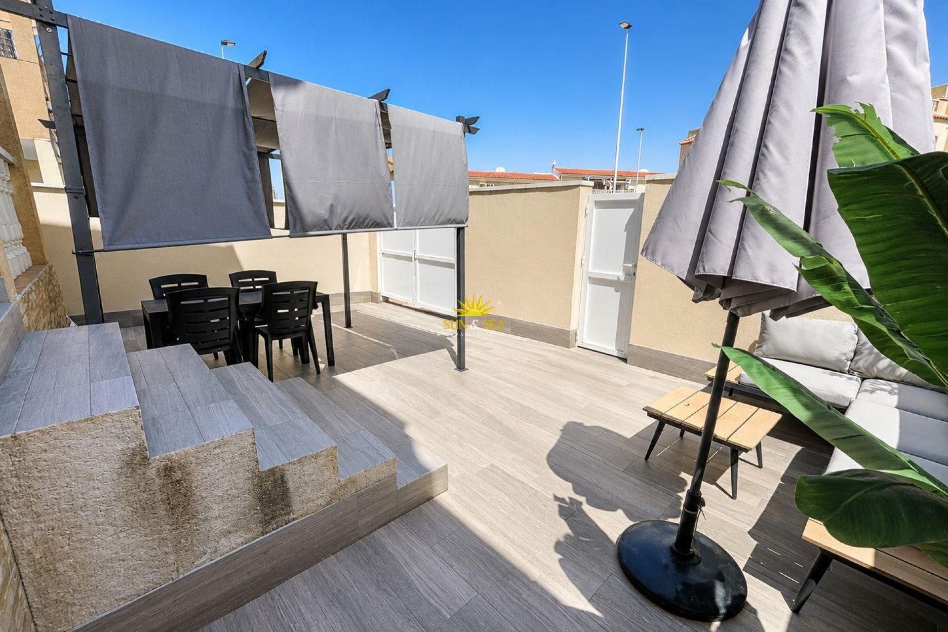 Resale - low-bungalow - Torrevieja - Aguas Nuevas