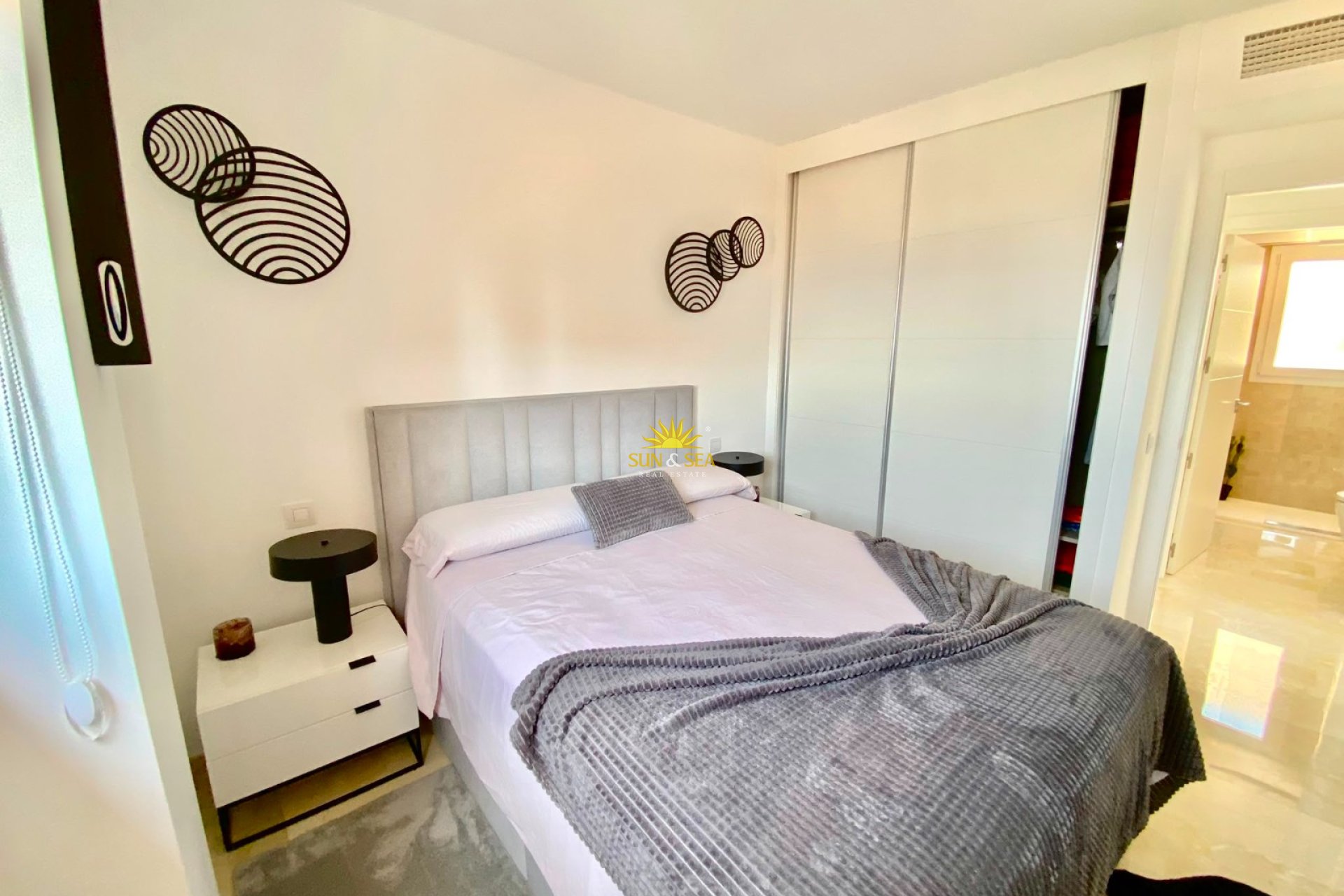 Resale - Penthouse - Torrevieja - Punta prima