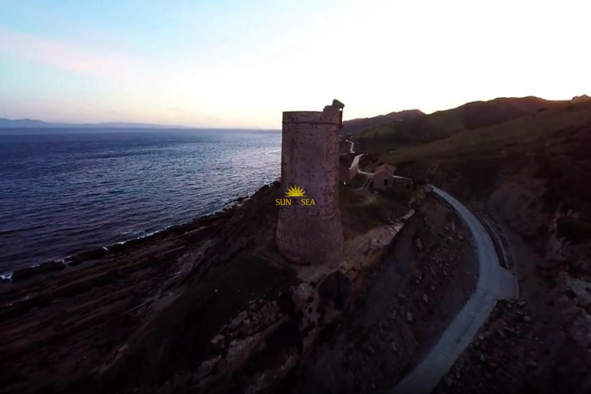Resale - Plot - Tarifa