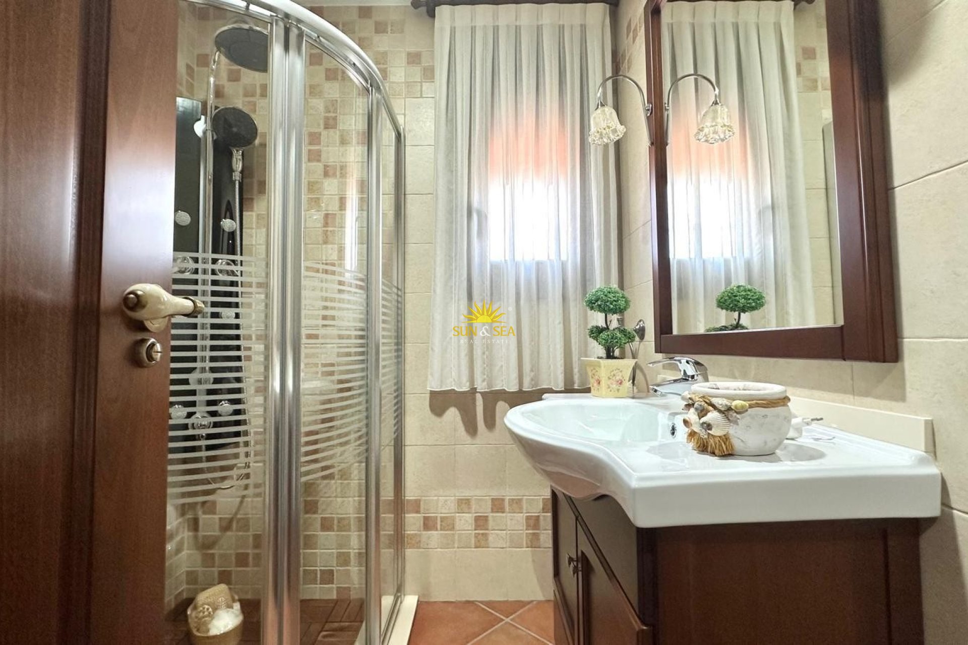 Resale - Semi-detached house - Torrevieja - Los altos