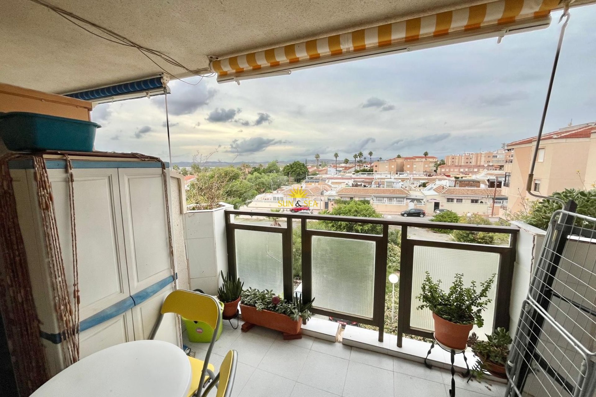 Resale - Studio apartment - Torrevieja - El Chaparral