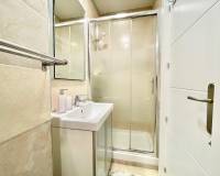 Resale - Studio apartment - Torrevieja - Playa de los Locos