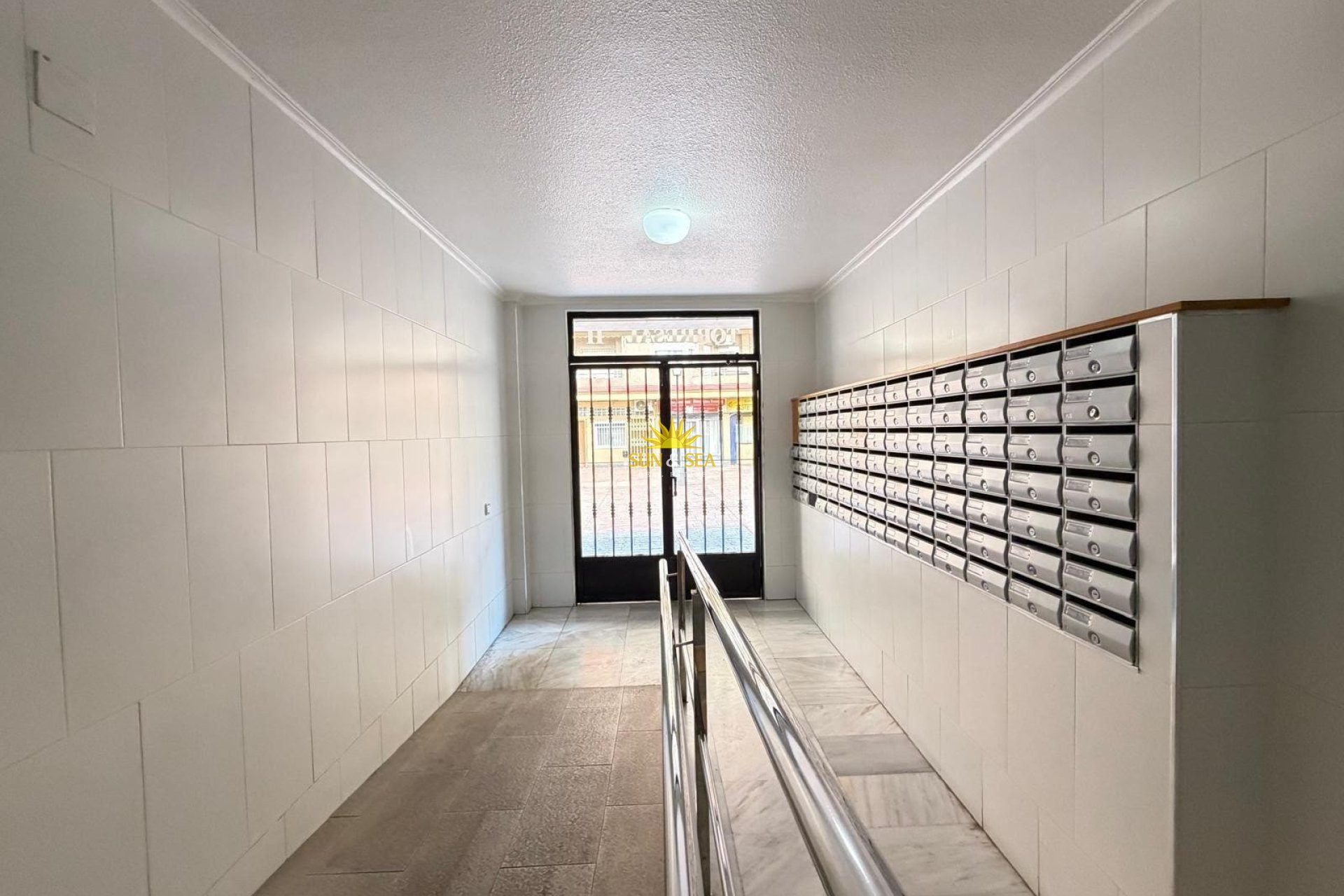 Resale - Studio apartment - Torrevieja - torrevieja