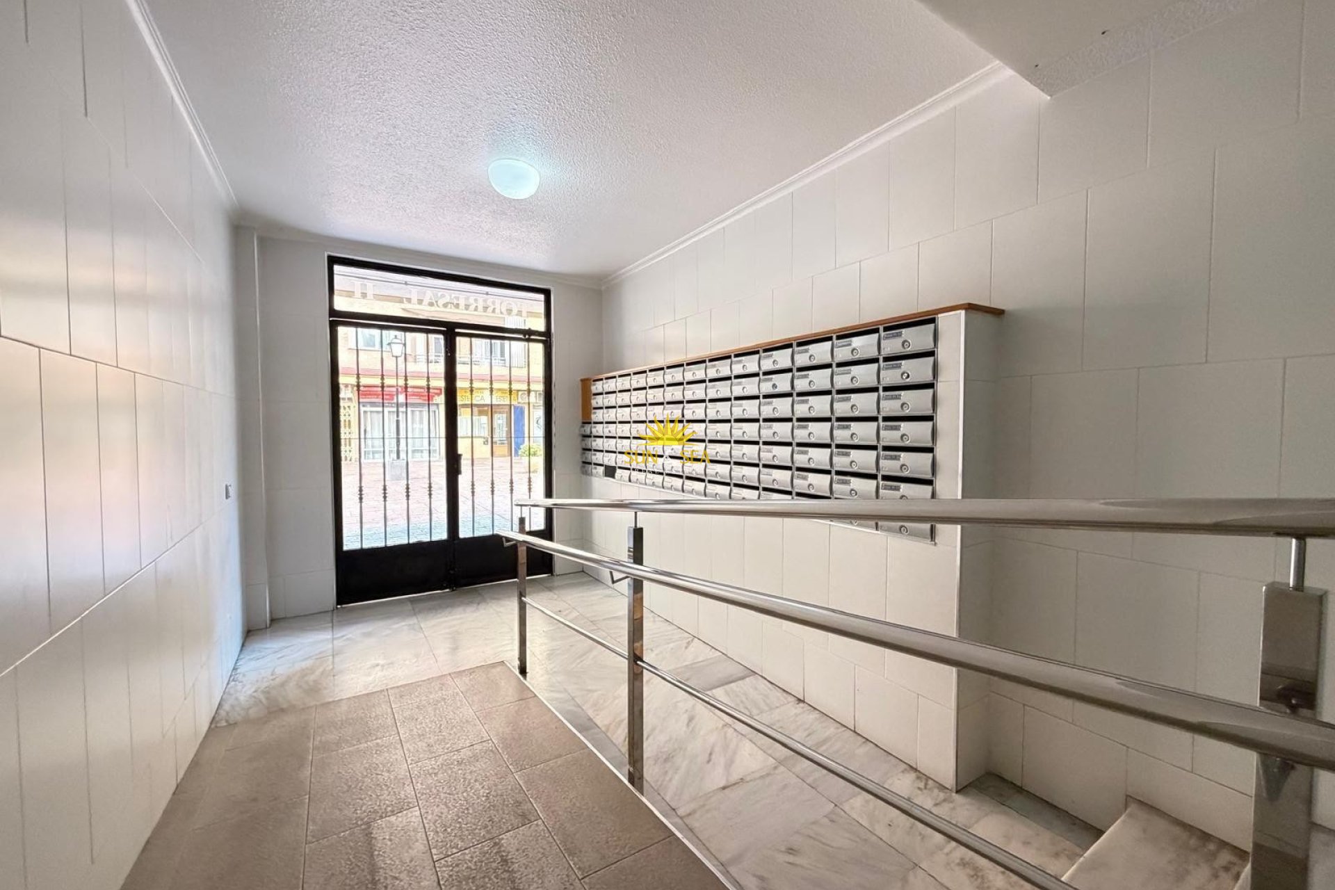 Resale - Studio apartment - Torrevieja - torrevieja
