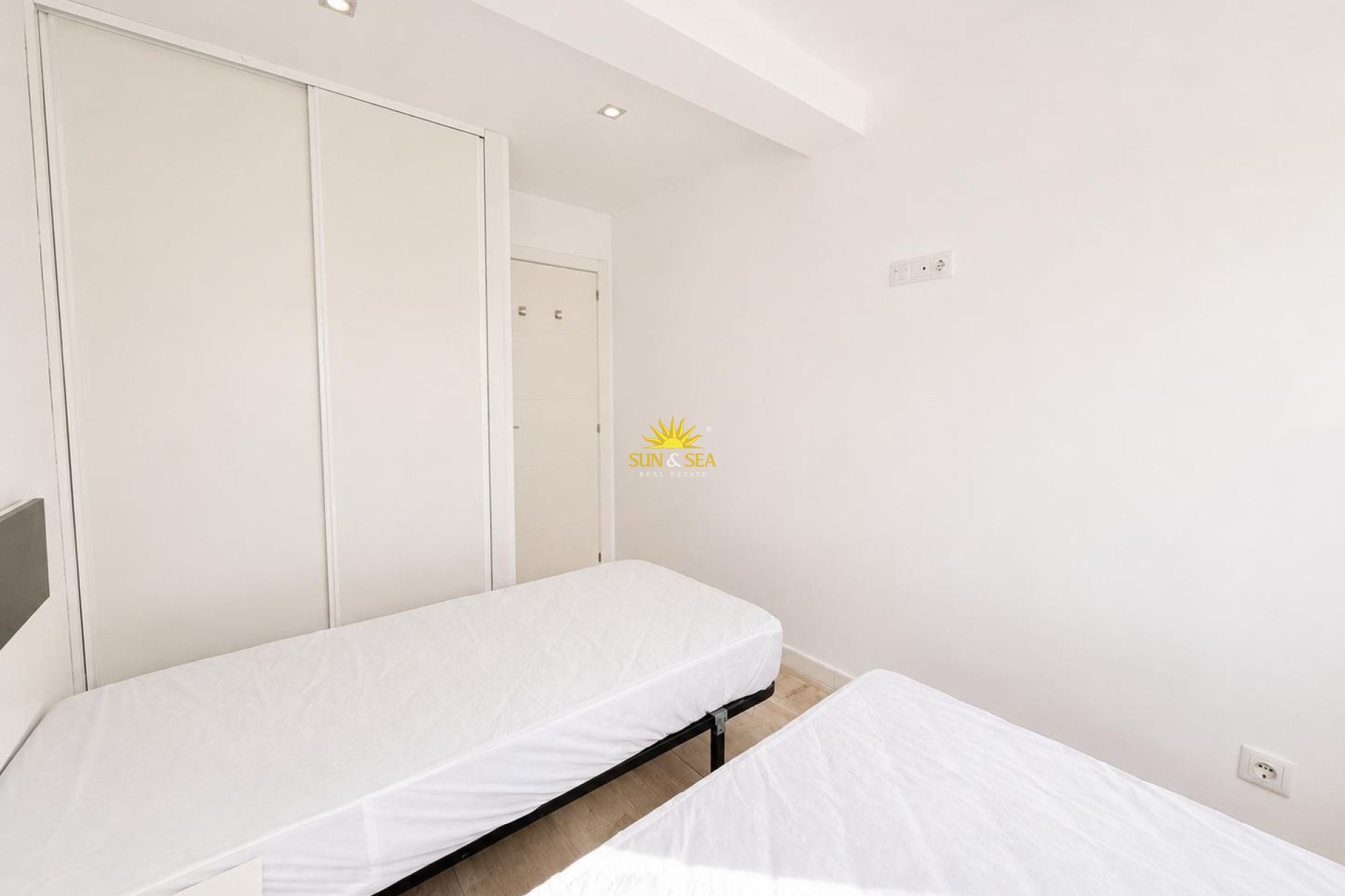 Resale - Townhouse - Orihuela Costa - La Regia