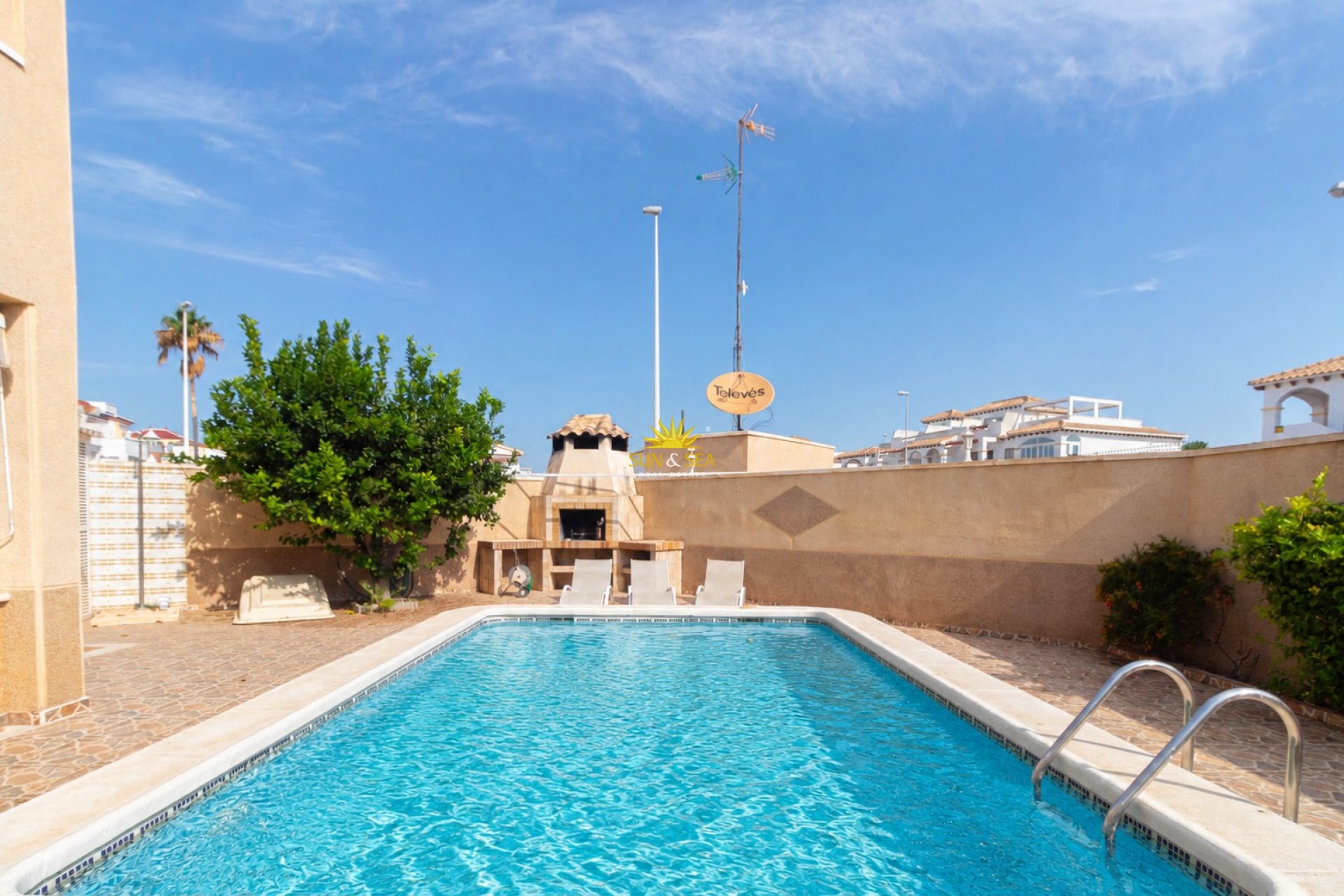 Resale - Townhouse - Orihuela Costa - Punta Prima
