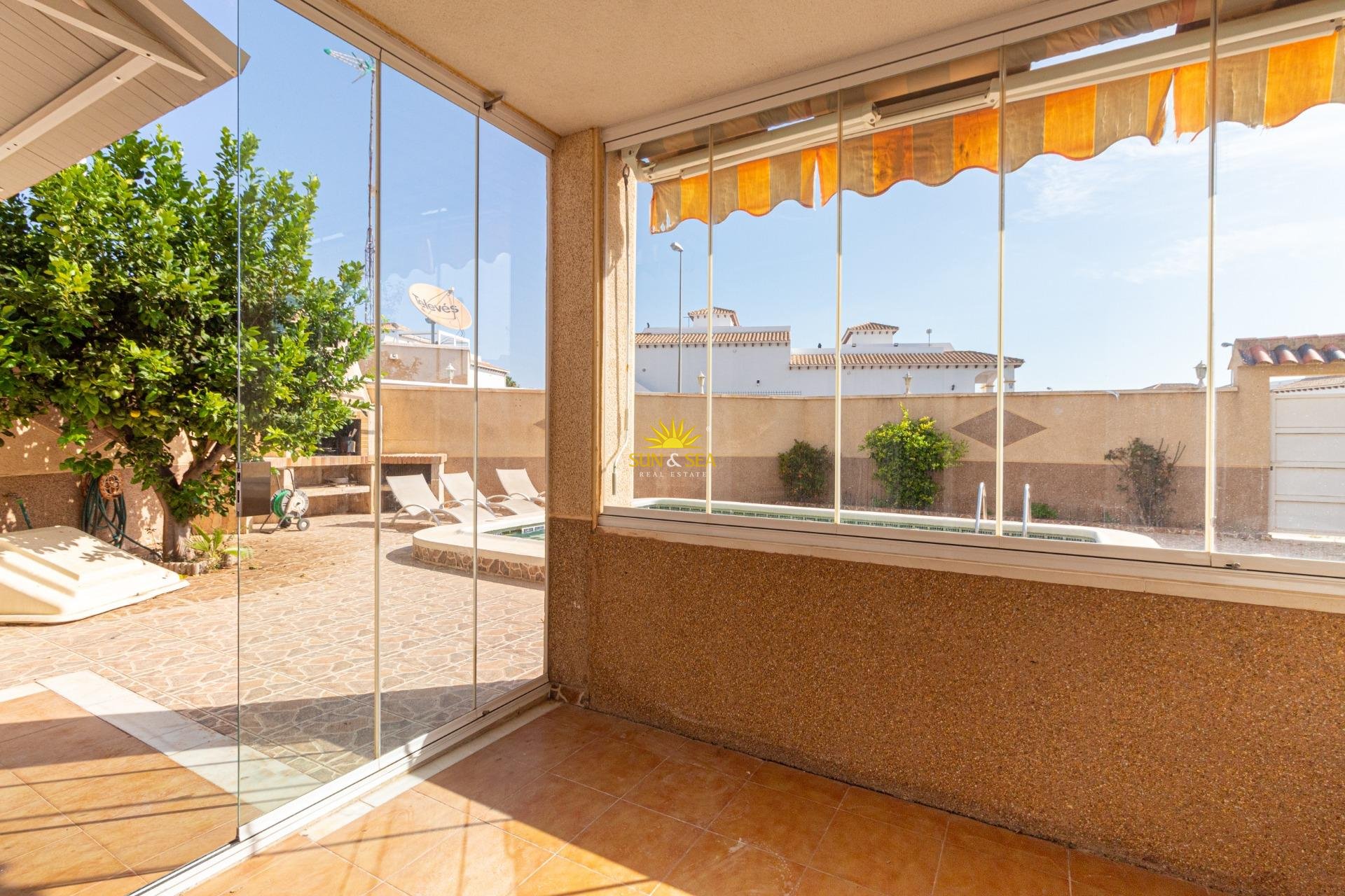Resale - Townhouse - Orihuela Costa - Punta Prima