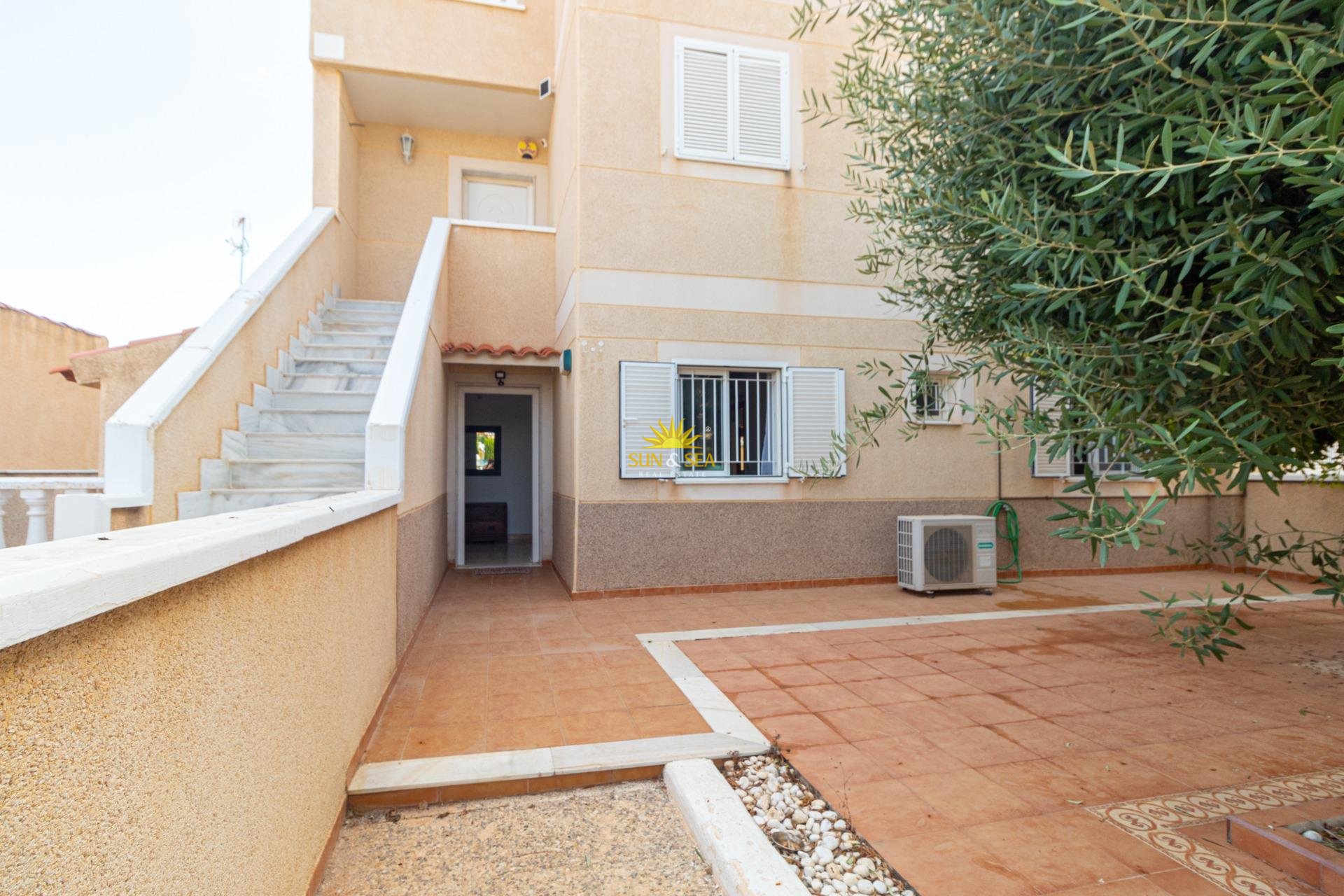 Resale - Townhouse - Orihuela Costa - Punta Prima