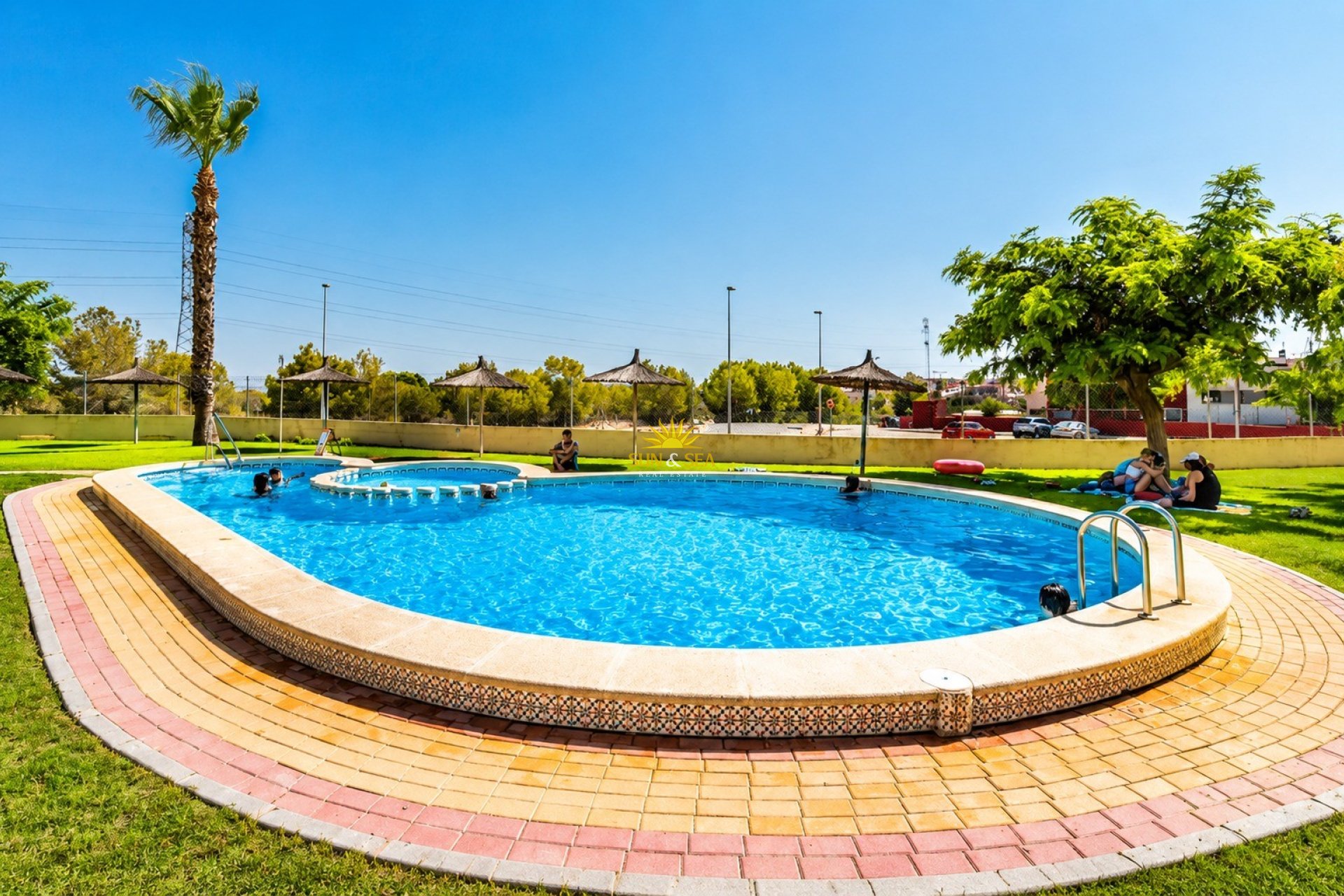 Resale - Townhouse - Orihuela Costa - Villamartín