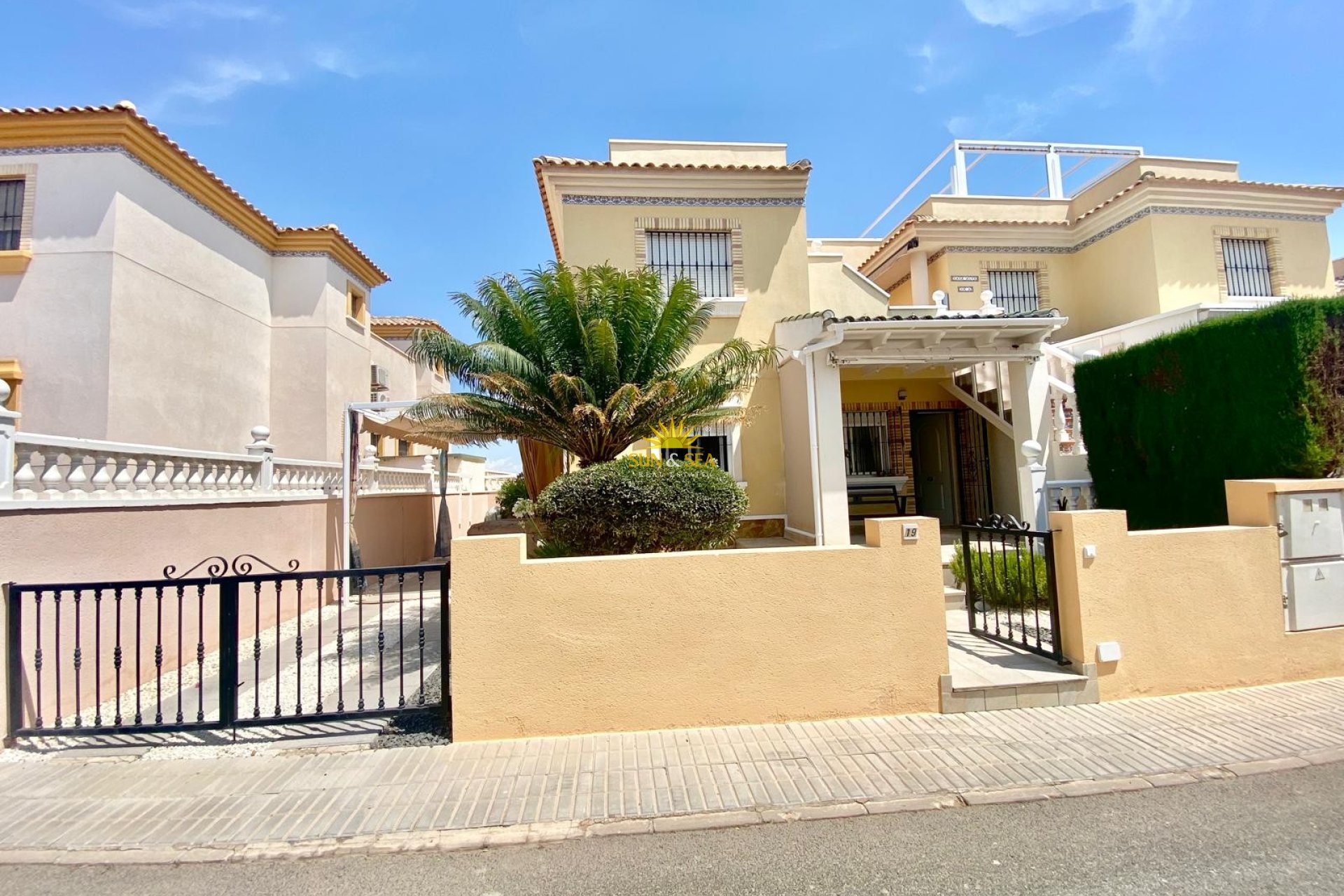 Resale - Townhouse - Orihuela Costa - Villamartín