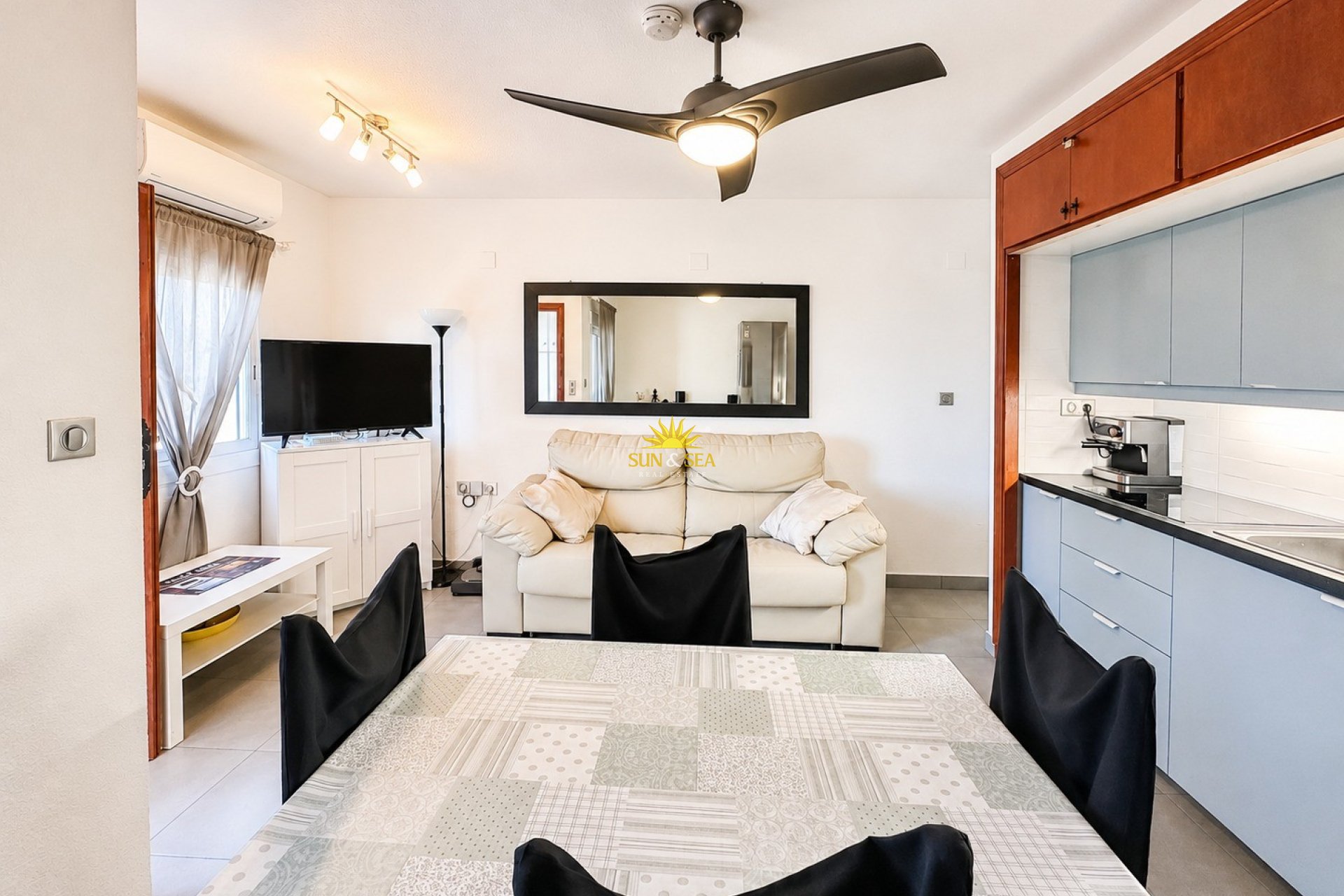 Resale - Townhouse - San Miguel de Salinas