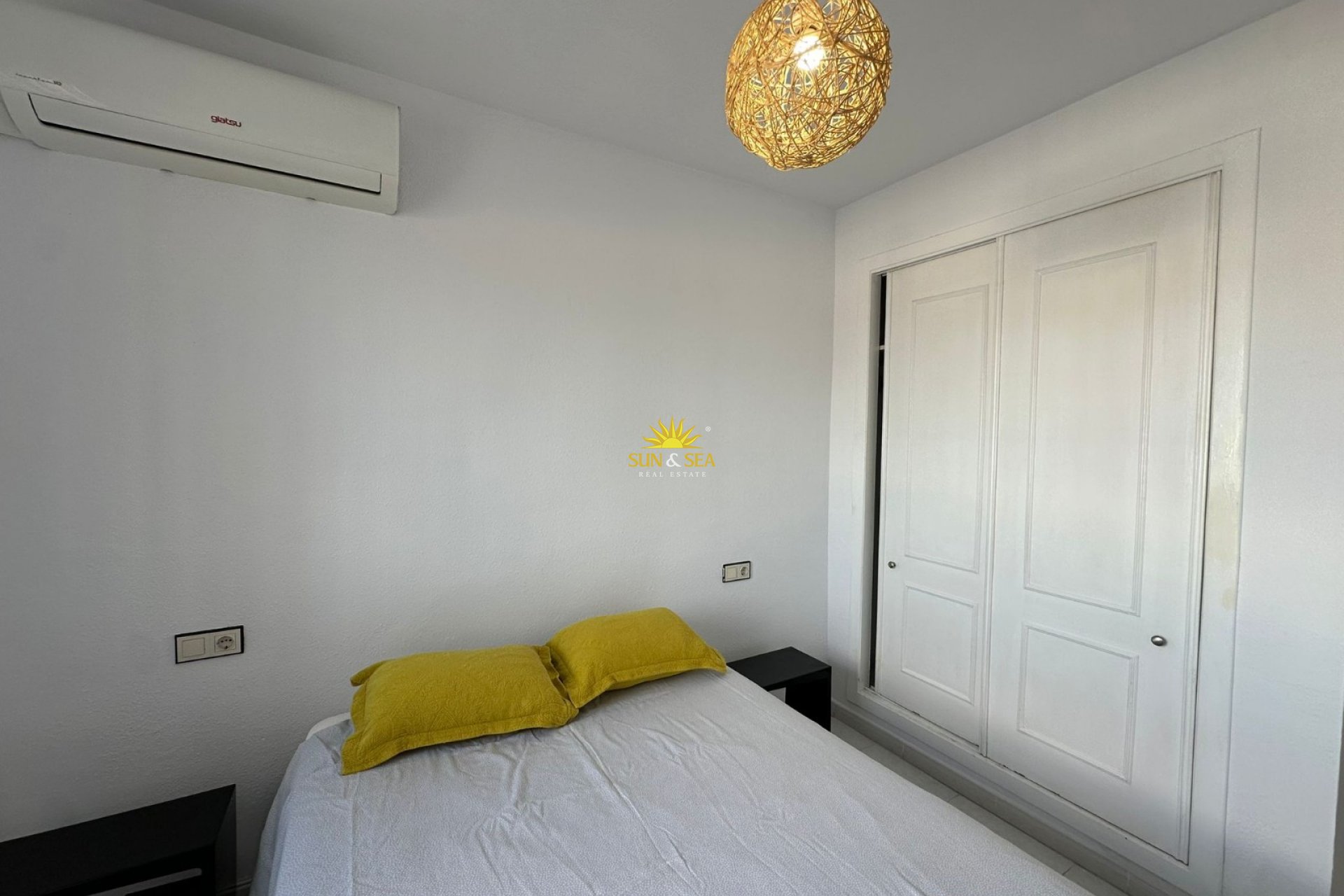 Resale - Townhouse - Torrevieja - Carrefour