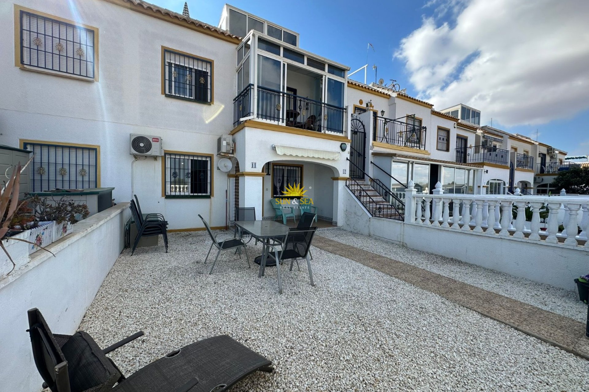 Resale - Townhouse - Torrevieja - Carrefour