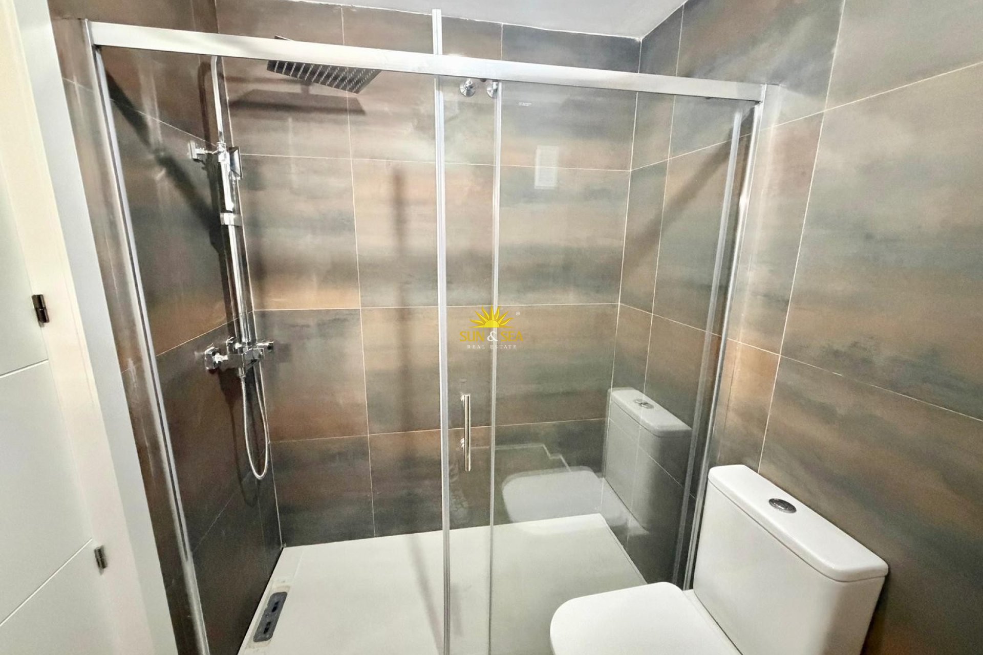 Resale - Townhouse - Torrevieja - Parque de las Naciones