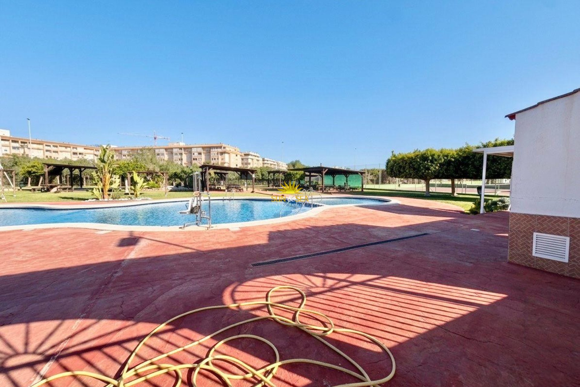 Resale - Townhouse - Torrevieja - Parque de las Naciones