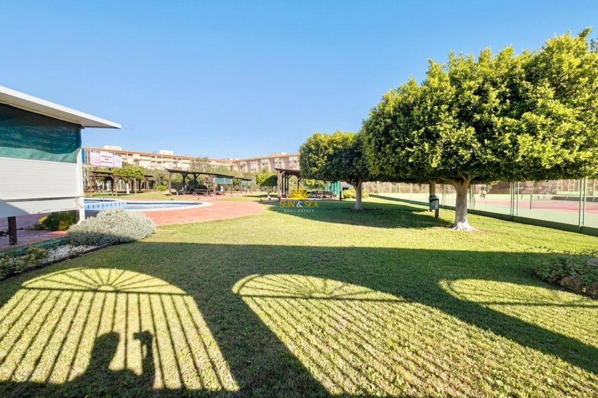 Resale - Townhouse - Torrevieja - Parque de las Naciones
