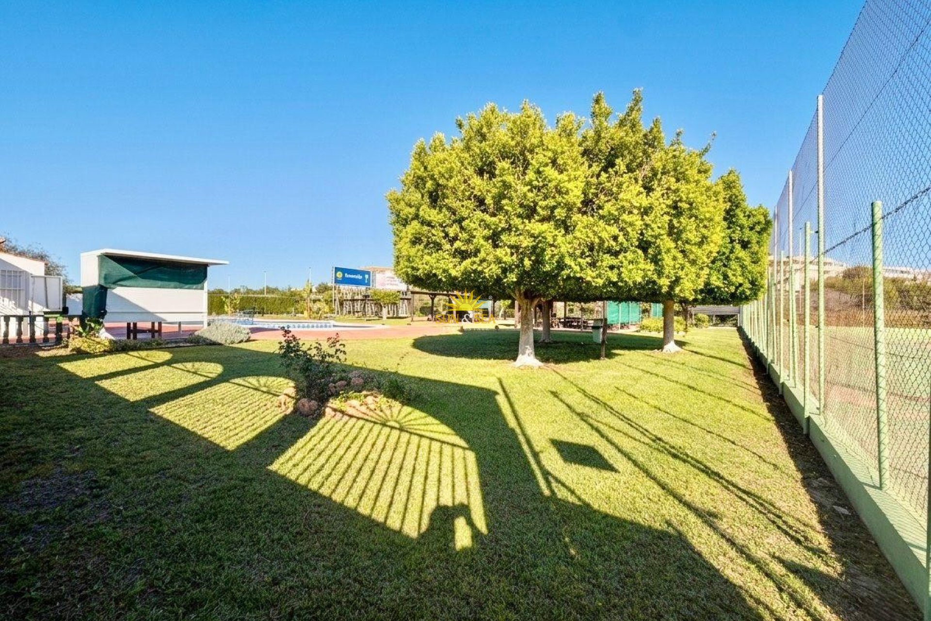 Resale - Townhouse - Torrevieja - Parque de las Naciones