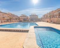 Resale - Townhouse - Torrevieja - Punta prima