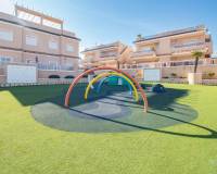 Resale - Townhouse - Torrevieja - Punta prima