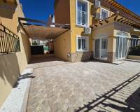 Resale - Townhouse - Torrevieja - Torretas