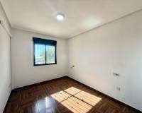 Resale - Townhouse - Torrevieja - torrevieja