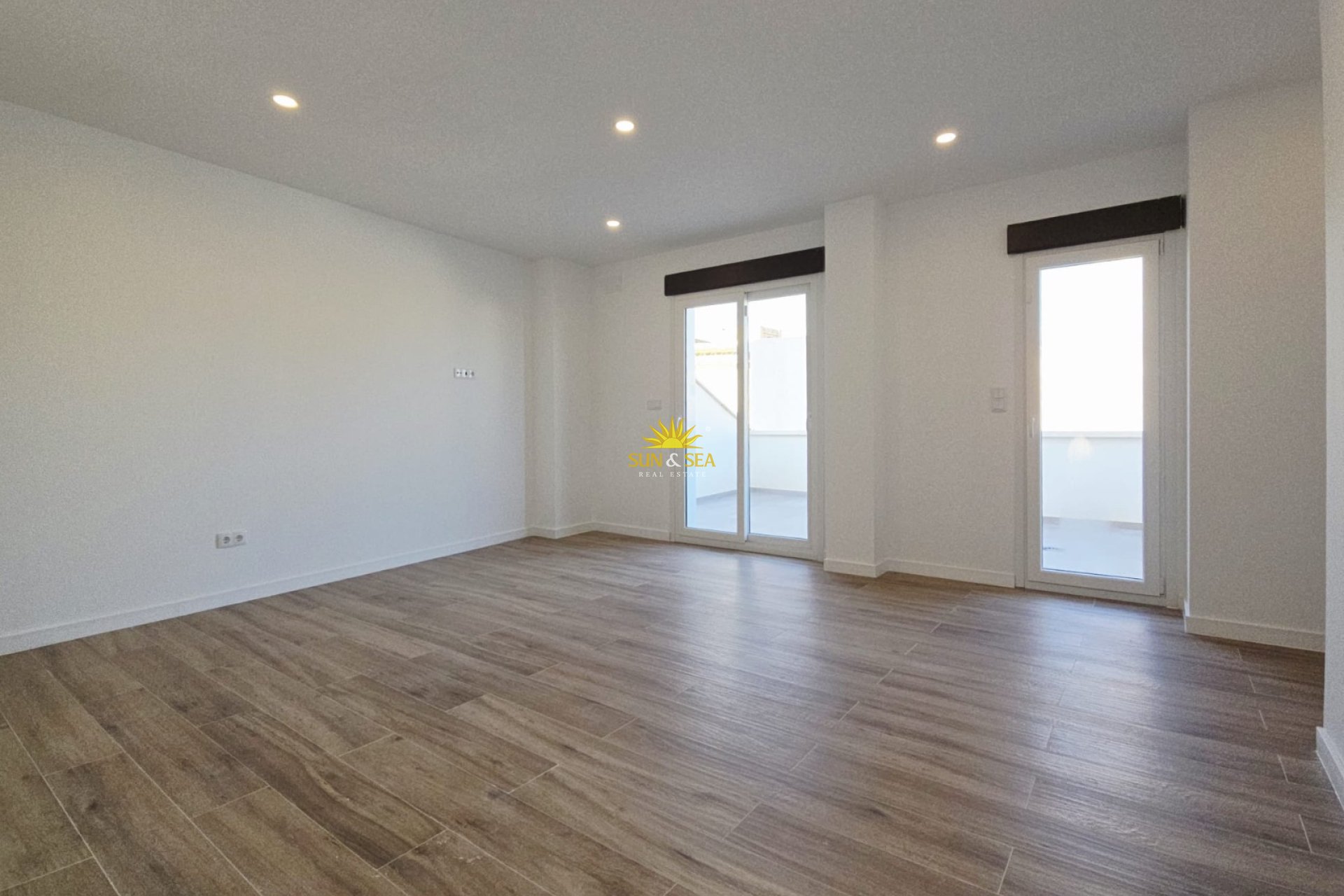 Resale - Villa - Aspe