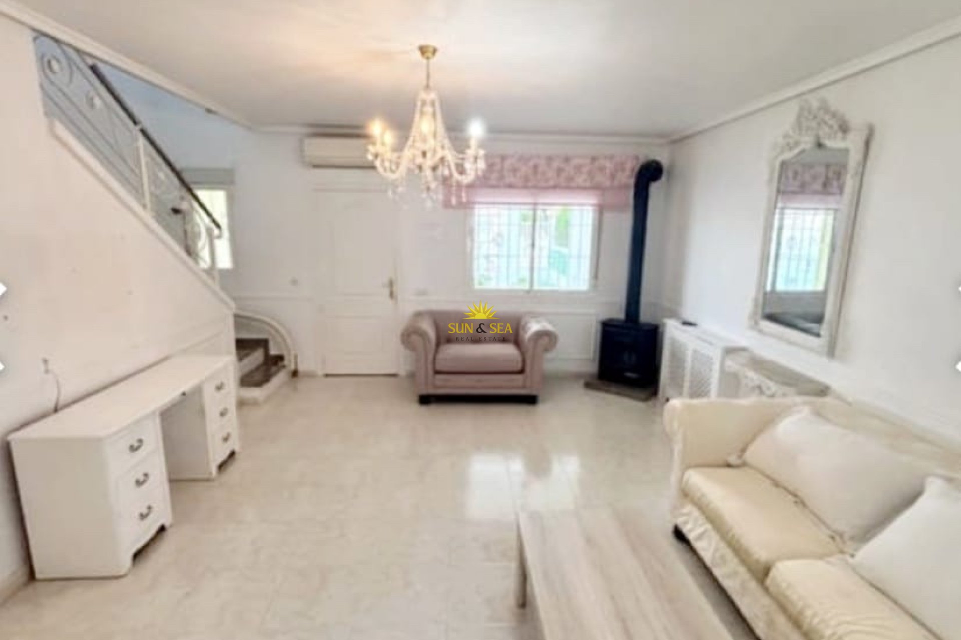 Resale - Villa - Benijofar