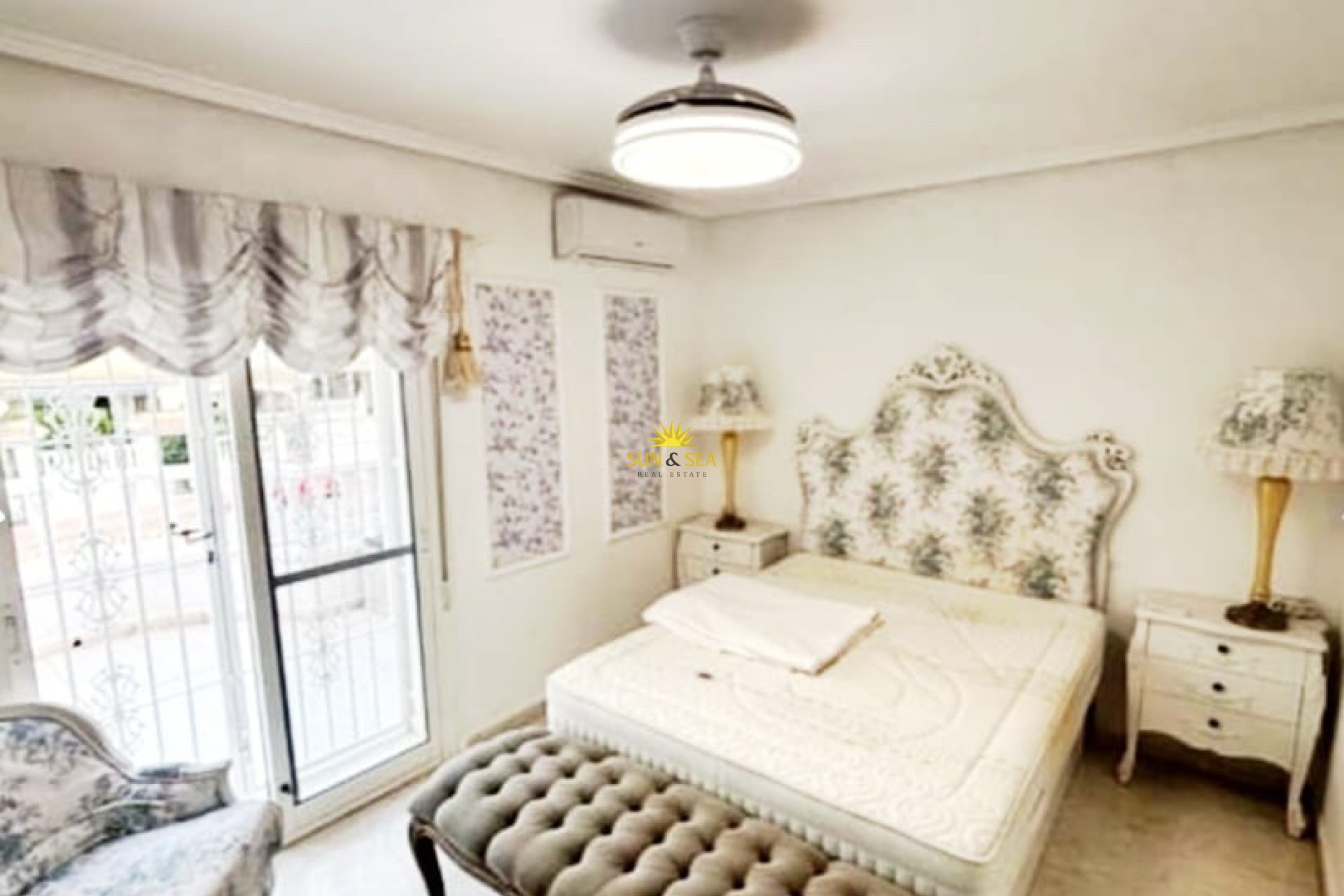Resale - Villa - Benijofar