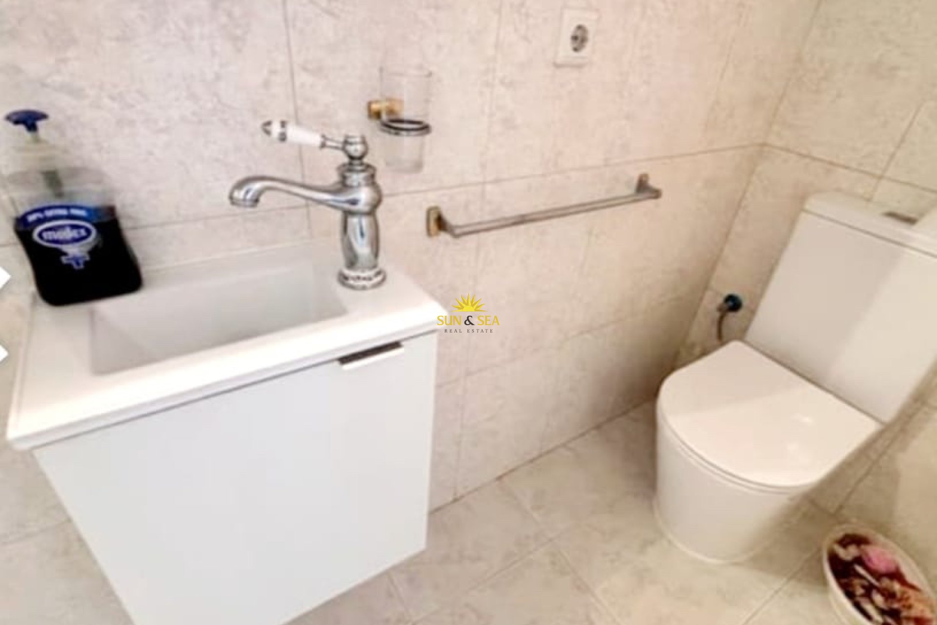 Resale - Villa - Benijofar
