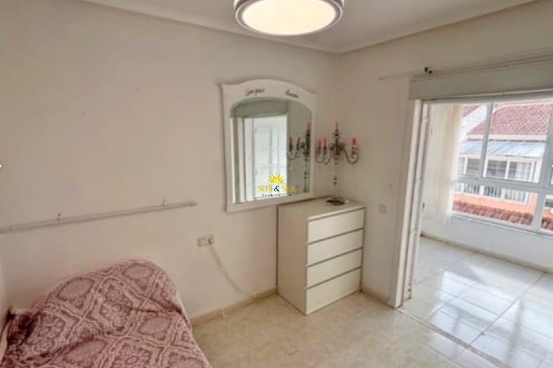 Resale - Villa - Benijofar