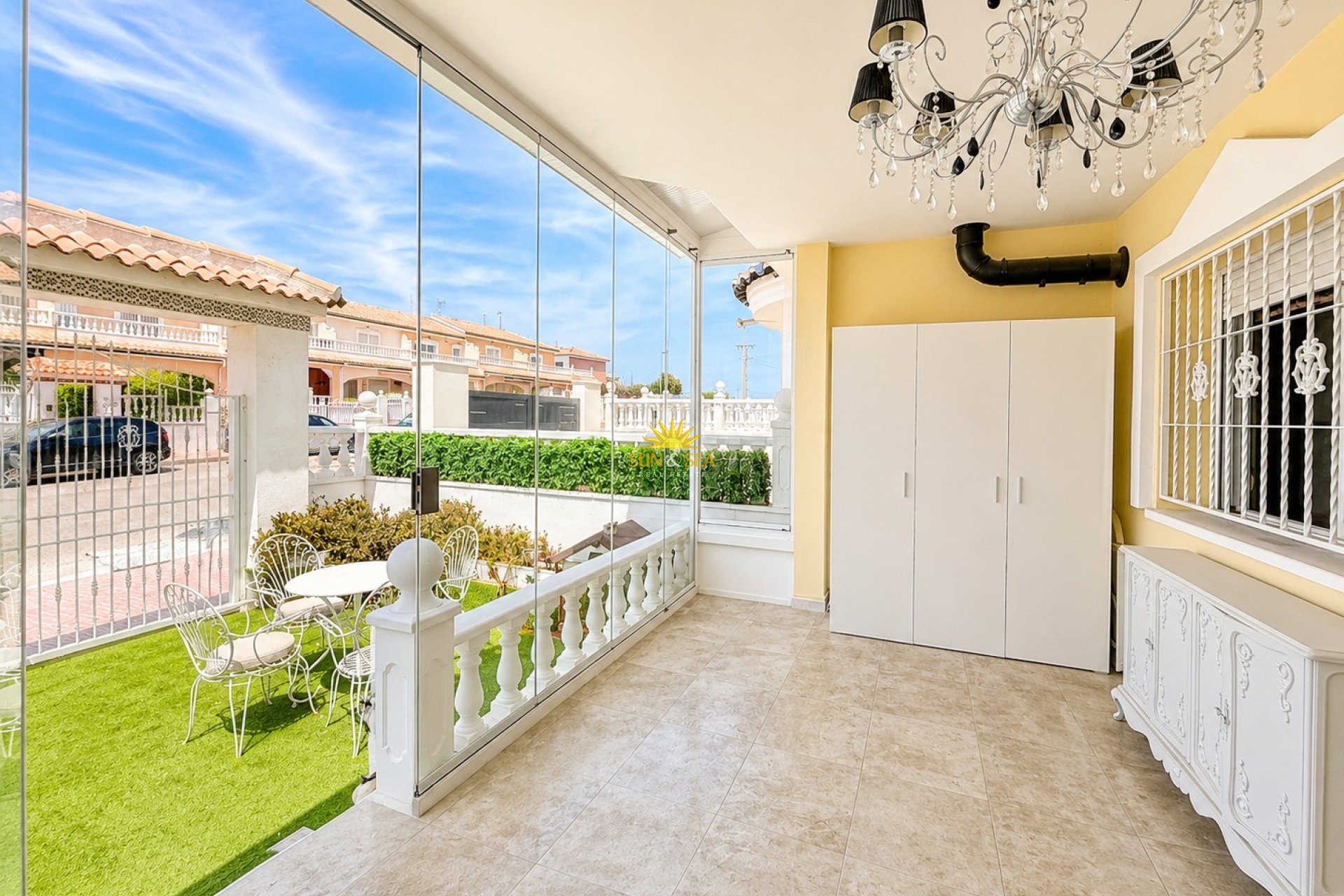 Resale - Villa - Benijofar
