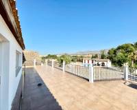 Resale - Villa - Crevillente