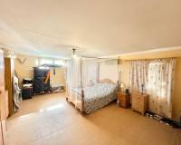 Resale - Villa - Crevillente