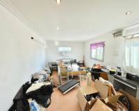 Resale - Villa - Crevillente