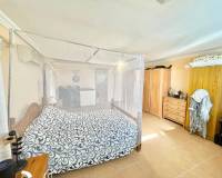 Resale - Villa - Crevillente