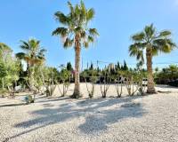 Resale - Villa - Crevillente