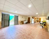 Resale - Villa - Daya Nueva