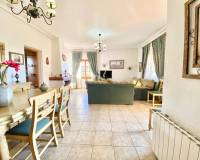 Resale - Villa - Daya Nueva