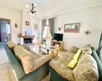 Resale - Villa - Daya Nueva