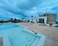 Resale - Villa - Dolores