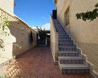 Resale - Villa - Guardamar del Segura - El Moncayo