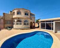 Resale - Villa - Orihuela Costa - La Florida