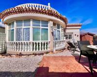Resale - Villa - Orihuela Costa - La Zenia
