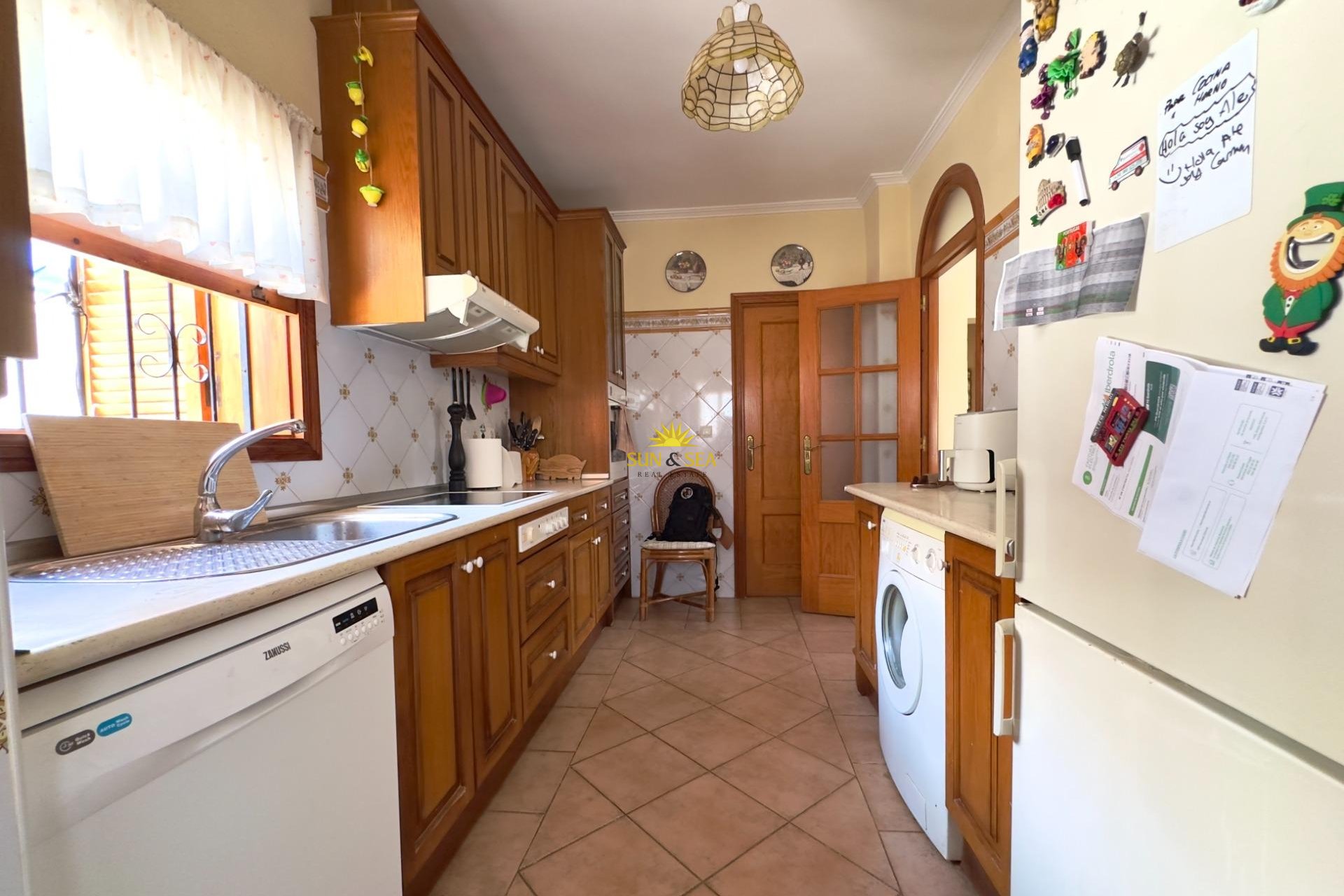 Resale - Villa - Orihuela Costa - La Zenia