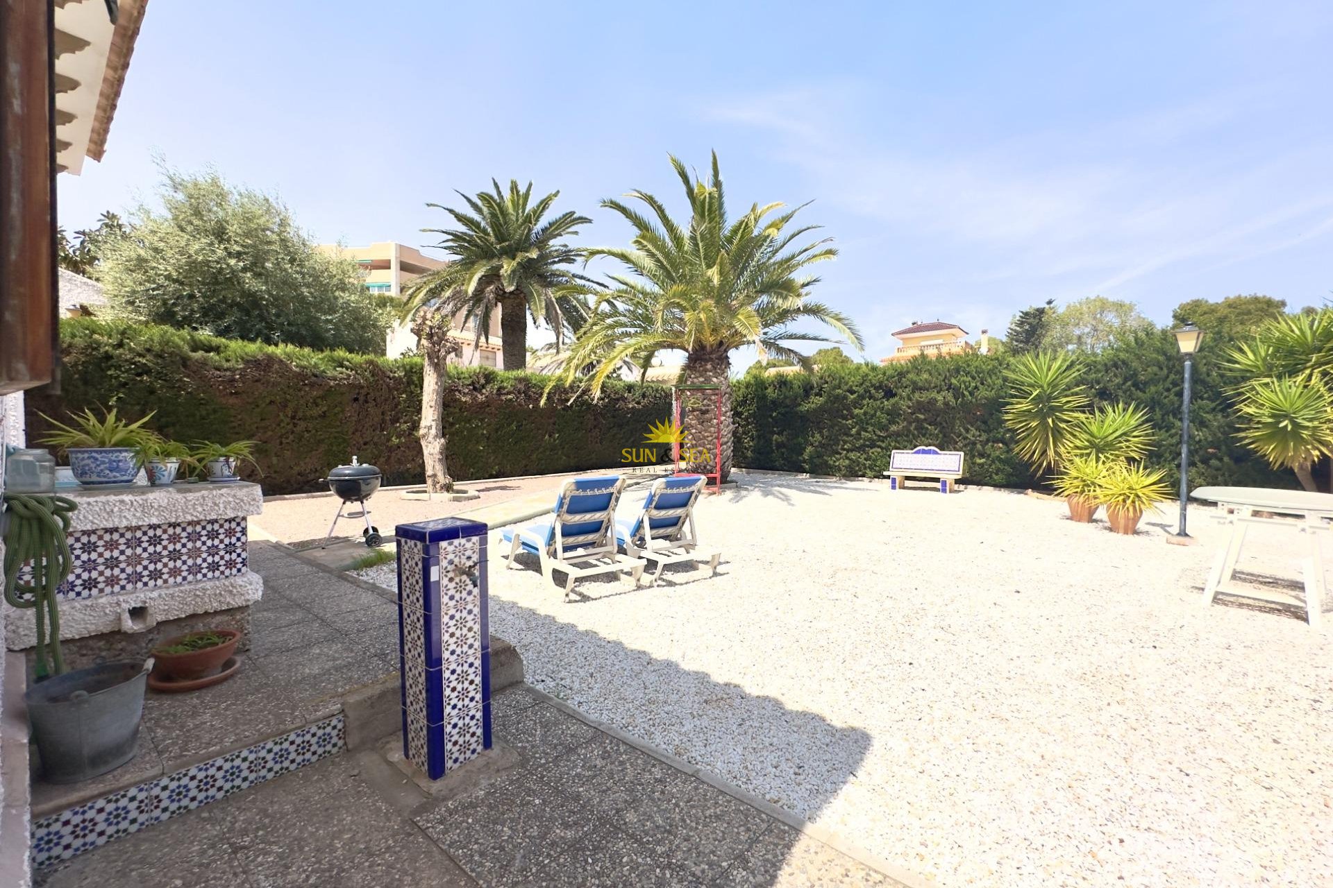 Resale - Villa - Orihuela Costa - La Zenia