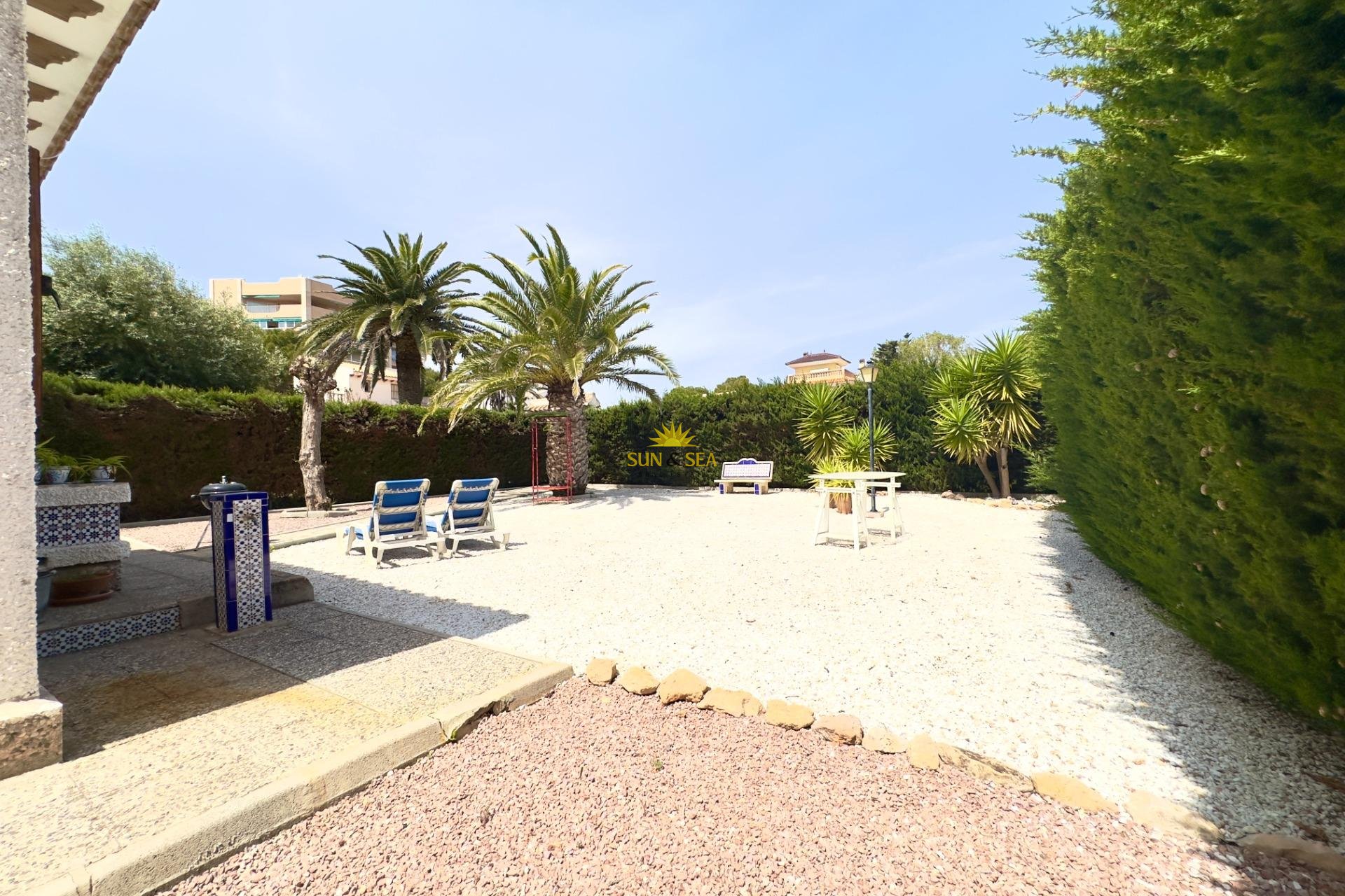 Resale - Villa - Orihuela Costa - La Zenia