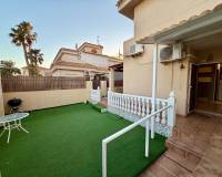 Resale - Villa - Orihuela Costa - Playa Flamenca