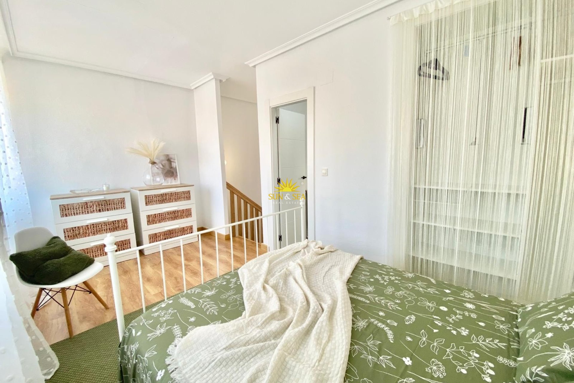 Resale - Villa - Orihuela Costa - Playa Flamenca
